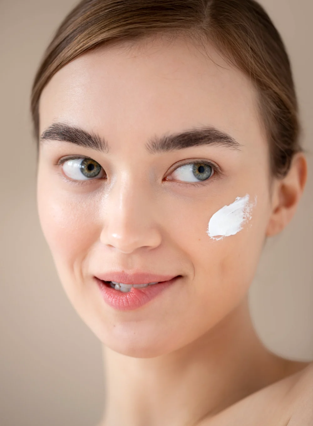 Cosmetice profesionale pentru ten